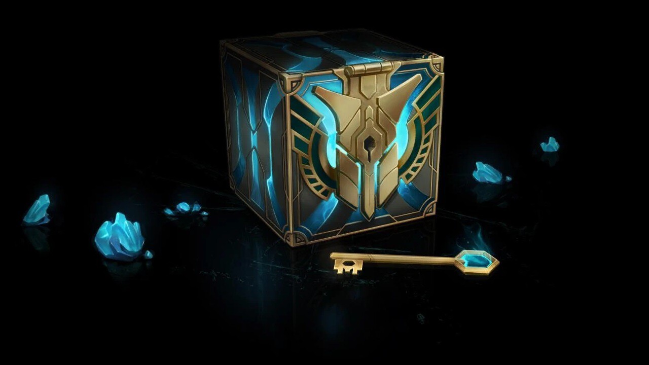 Riot evalúa el regreso de cofres Hextech y mejora las esencias azules en LoL 2025