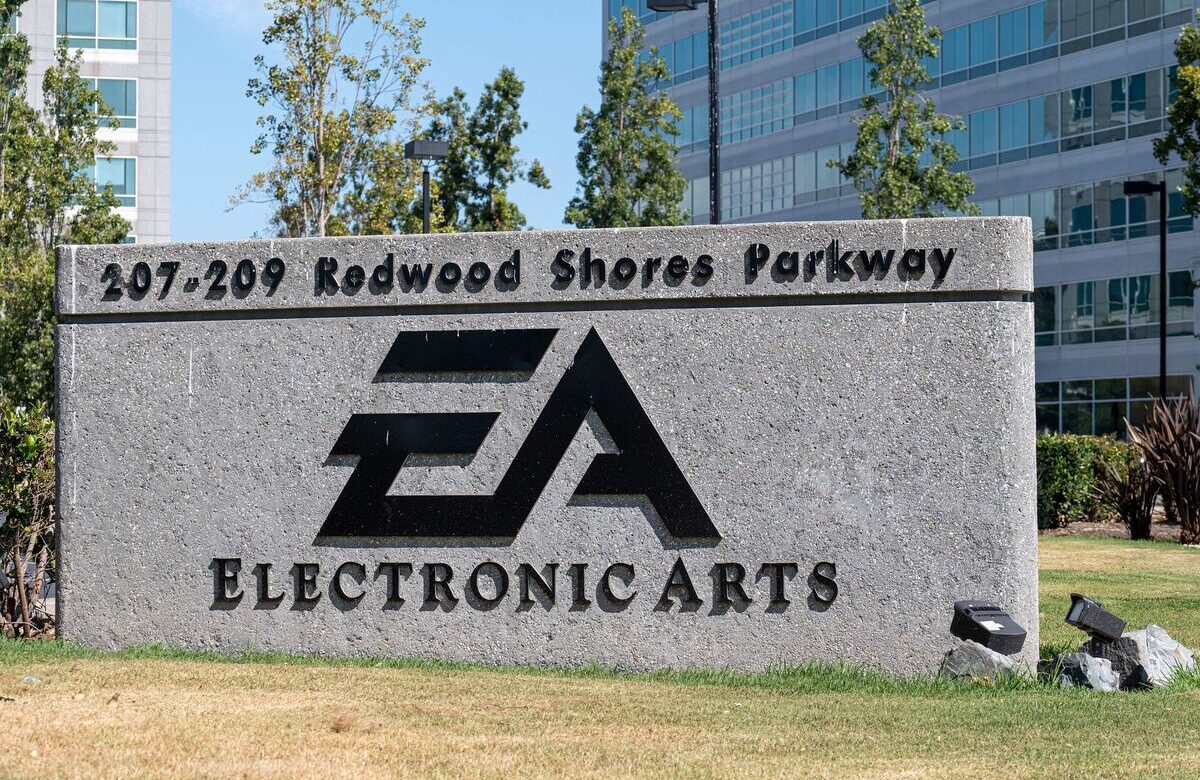 EA mantiene el precio de sus juegos mientras otros lo suben: ¿estrategia o pausa temporal?